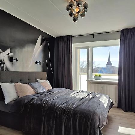 Lai Apartment In City Center Of Rakvere Bagian luar foto