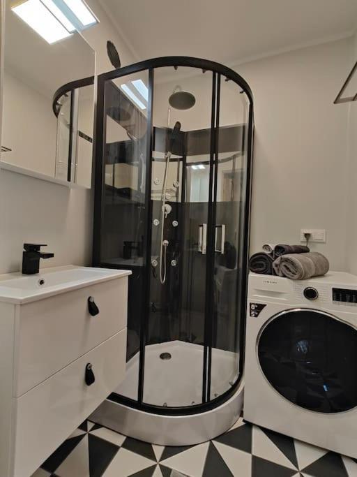 Lai Apartment In City Center Of Rakvere Bagian luar foto
